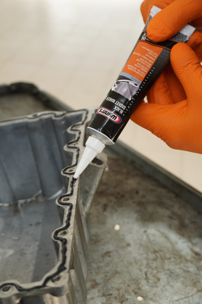 Black gasket maker